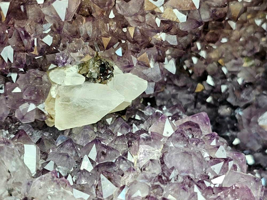 Very Large Big Amethyst Crystal Church 50.05 KG